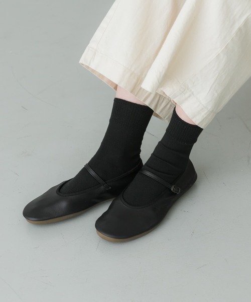 かぐれ（カグレ）の「シルクリブソックス（ソックス/靴下・レディース・ホワイト/ライトグレー/ブラック/ピンク・FREE）」の2枚目の写真