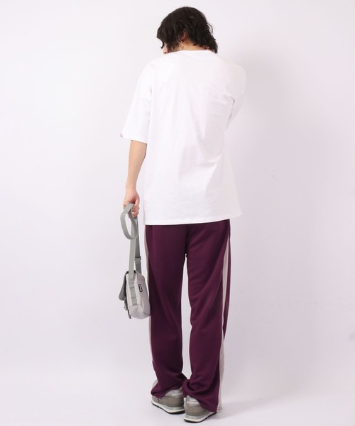 LONSDALE（ロンズデール）の「LONSDALE オーバーサイズ 天竺 コットン ワンポイント刺繍 半袖 Tシャツ 男女兼用（Tシャツ/カットソー・メンズ・ホワイト/ブラック・LL/S/M/L）」の11枚目の写真