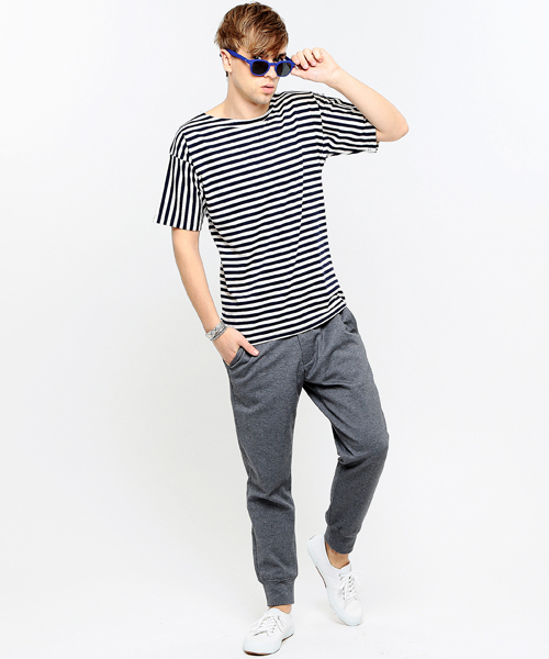 BEAMS LIGHTS Men's（ビームスライツ メンズ）の「BEAMS LIGHTS / ボートネックボーダーTシャツ（Tシャツ/カットソー・メンズ・ブラック/ネイビー・MEDIUM/LARGE/SMALL）」の6枚目の写真