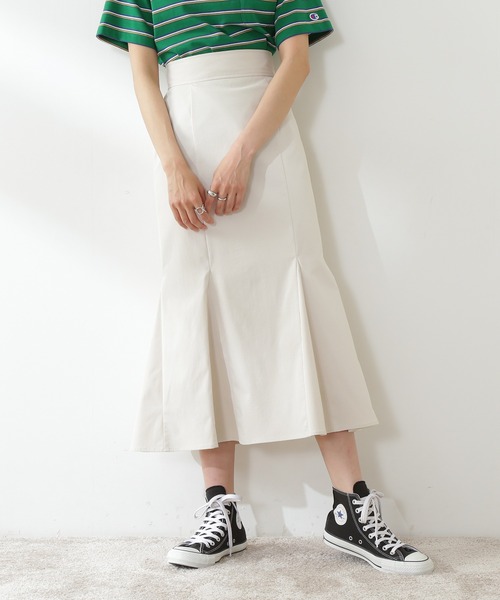 N.(N. Natural Beauty Basic)(エヌエヌナチュラルビューティーベーシック)の「マーメイドタイトマキシスカート(スカート・レディース・ブルー/ホワイト/イエロー・MEDIUM/SMALL)」の8枚目の写真