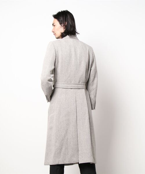 L.H.P Private Brand(エルエイチピープライベートブランド)の「Robes&Confections/ローブス&コンフェクションズ/ジロンファーストラムウールヘリンボーンコート(ステンカラーコート・メンズ・アイボリー・3)」の3枚目の写真
