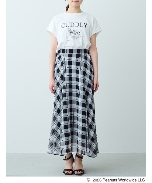 IEDIT(イディット)の「IEDIT PEANUTS 綿100%で気持ちいい大人のこなれフレンチスリーブトップス(Tシャツ/カットソー・レディース・オフホワイト/モカ/ブラック・MEDIUM/LARGE/X-LARGE/SMALL)」の6枚目の写真