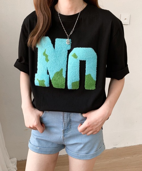 Diosfront(ディオスフロント)の「ルーズシルエットビックボアロゴ刺繍カットTee(Tシャツ/カットソー・レディース・グリーン/ホワイト/ブルー/ブラック・M/L)」の12枚目の写真