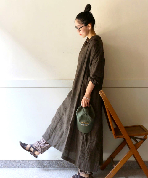 JOURNAL STANDARD LUXE(ジャーナルスタンダード ラックス)の「リネンキーネックワンピース(ワンピース・レディース・ネイビー/ブラウン/イエロー・FREE)」の12枚目の写真