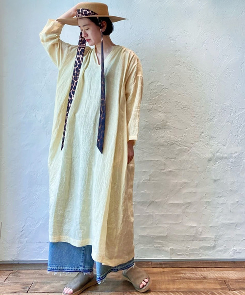 JOURNAL STANDARD LUXE(ジャーナルスタンダード ラックス)の「リネンキーネックワンピース(ワンピース・レディース・ネイビー/ブラウン/イエロー・FREE)」の5枚目の写真