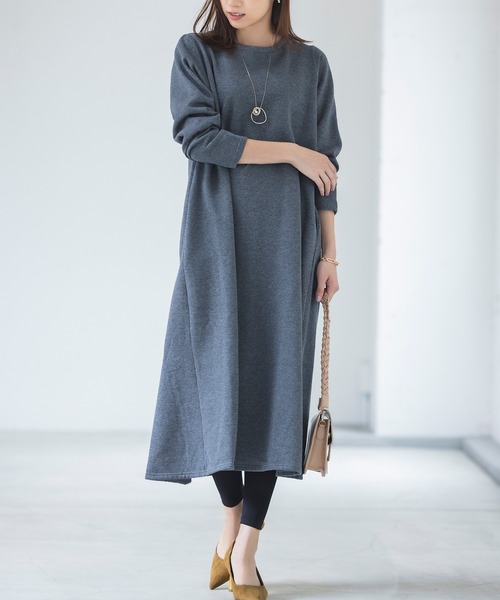RANAN(ラナン)の「<アンチピリング>裏起毛フレアーロングワンピース(ワンピース・レディース・ネイビー/ブラック/チャコール/ベージュ・LL/M/L)」の3枚目の写真