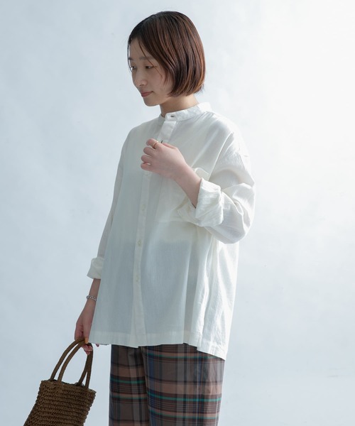 FORK&SPOON（フォークアンドスプーン）の「FORK&SPOON　楊柳バンドカラーシャツ（シャツ/ブラウス・レディース・ブラック/オフホワイト/パープル系その他・1）」の21枚目の写真