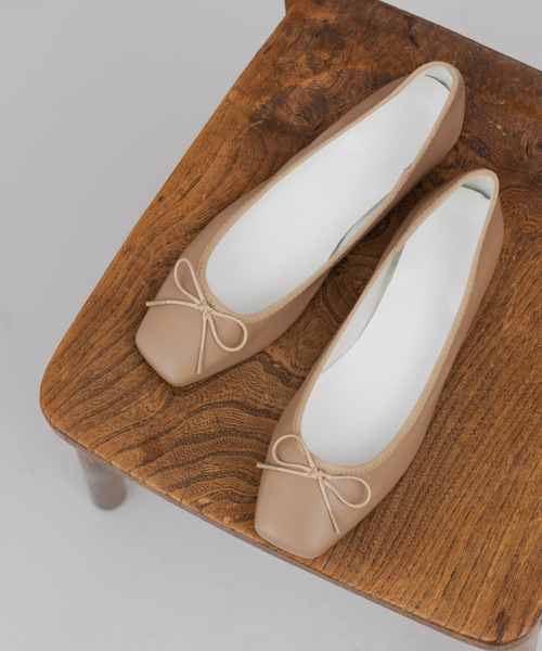 Aunt Marie's(アントマリーズ)の「スクエアトゥリボンバレエシューズ(パンプス・レディース・ブラック/ベージュ・S/M/L)」の9枚目の写真