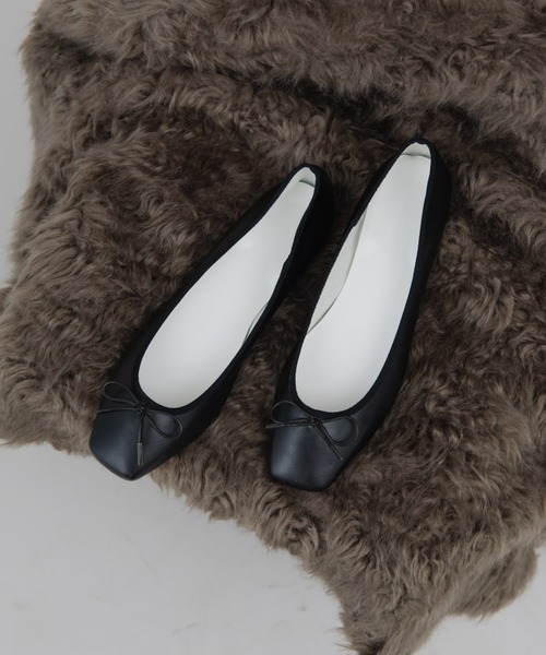 Aunt Marie's(アントマリーズ)の「スクエアトゥリボンバレエシューズ(パンプス・レディース・ブラック/ベージュ・S/M/L)」の7枚目の写真