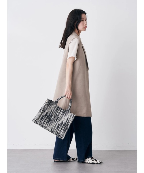 earth music&ecology(アースミュージックアンドエコロジー)の「ジャガードスクエアトート(トートバッグ・レディース・ブラウン/ブラック/ネイビー・FREE)」の5枚目の写真