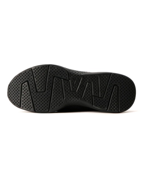 PUMA(プーマ)の「PUMA プーマ ユニセックス ソフトライド フィール スリッポン ワイド ラン(スニーカー・メンズ・ブラック/グレー/ブラック×ホワイト・22.5cm/23.5cm/24.5cm/25.5cm/26.5cm/27.5cm/23.0cm/24.0cm/25.0cm/26.0cm/27.0cm/28.0cm/22.0cm/28.5cm/29.5cm/29.0cm/30.0cm)」の15枚目の写真