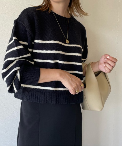 y/m by misato（イムバイミサト）の「アルパカタッチボーダークロップドトップス（ニット/セーター・レディース・ブラック/ネイビー/オフホワイト・FREE）」の15枚目の写真