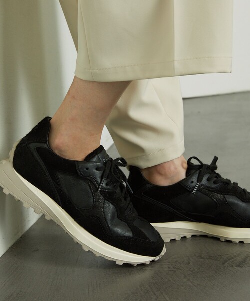 Aresense（アーセンス）の「D.A.T.E./デイト VETTA SOFT BLACK/レザーミッドカットスニーカー（スニーカー・レディース・ブラック・38/36/37）」の17枚目の写真