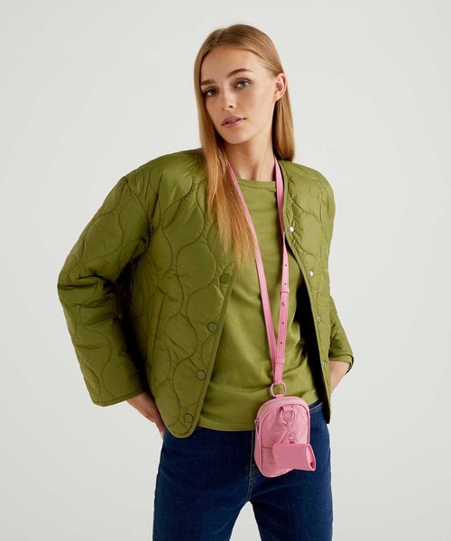 BENETTON (UNITED COLORS OF BENETTON)(ベネトンユナイテッドカラーズオブベネトン)の「キルティングスマートフォンホルダーバッグ(ハンドバッグ・レディース・ブラック/ブルー/ピンク・FREE)」の8枚目の写真