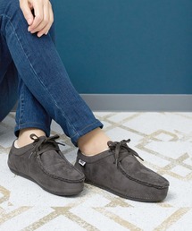 moz（モズ）の「moz(モズ)フェイクファー裏ボアチロリアンシューズ（モカシン/デッキシューズ）」