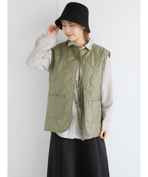 ehka sopo（エヘカソポ）の「キルティングベスト（ベスト・レディース・ブラック/カーキ/キナリ・ﾌﾘ-）」の3枚目の写真