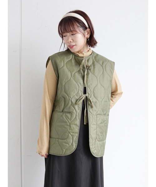 ehka sopo（エヘカソポ）の「キルティングベスト（ベスト・レディース・ブラック/カーキ/キナリ・ﾌﾘ-）」の13枚目の写真