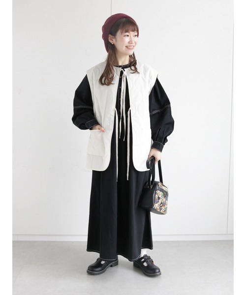 ehka sopo（エヘカソポ）の「キルティングベスト（ベスト・レディース・ブラック/カーキ/キナリ・ﾌﾘ-）」の16枚目の写真