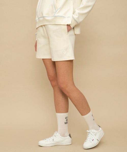 le coq sportif（ルコックスポルティフ）の「【WEB限定カプセルコレクション】 ダンボールスウェット　ハーフパンツ ルコック レディース スポーツ（スウェットパンツ・レディース・ホワイト/ピンク/ブルー/ブラック・M(M)/L/XL/SS/S）」の20枚目の写真