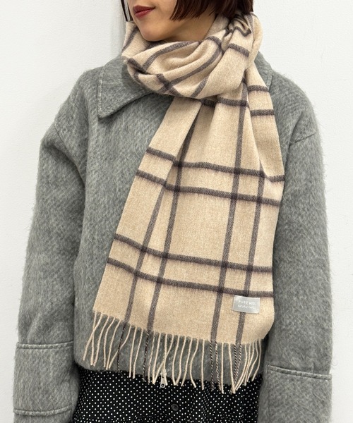 SETUP7（セットアップセブン）の「【SETUP7】選べるバリエーション！ ウールマフラー フリンジ/チェック柄/無地/クリスマス/ギフト/プレゼント CLIR◎（マフラー・レディース・オレンジ/ブルー/ワイン/ベージュ/ネイビー/グレー/モカ/ブラック系2/ライトグレー/ライトベージュ/ブラック/ネイビー系2/チャコールグレー/ブラック系その他/バーガンディー/グリーン/ブラック系その他2/ベージュ系その他3/ネイビー系3/グレイッシュベージュ/ブルー系その他2/グリーン系その他2/アイボリー/グレー系その他5/グレー系その他4/グレー系その他3/ブラック系その他5/ブラック系その他4/ブラック系その他3/キャメル/イエロー/ブルー系その他3/オレンジ系その他2/レッド・FREE）」の19枚目の写真