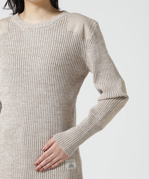 AVIREX(アヴィレックス)の「GUNPATCH MILITARY COMMAND KNIT/ ガンパッチミリタリーコマンドニット(ニット/セーター・レディース・ホワイト系2/オリーブ系/グレー・M/S)」の22枚目の写真