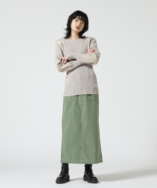 AVIREX(アヴィレックス)の「GUNPATCH MILITARY COMMAND KNIT/ ガンパッチミリタリーコマンドニット(ニット/セーター・レディース・ホワイト系2/オリーブ系/グレー・M/S)」の9枚目の写真