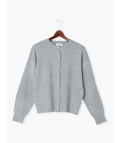 Te chichi TERRASSE（テチチテラス）の「パール釦カーディガン（カーディガン/ボレロ・レディース・ブラック/グレー/オフホワイト・ﾌﾘ-）」の3枚目の写真