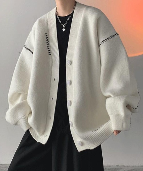 NOWLE（ノウル）の「【NOWLE】ハンドステッチ Vネック ニット カーディガン（カーディガン/ボレロ・メンズ・ホワイト/ブラック・MEDIUM/LARGE/X-LARGE）」の9枚目の写真