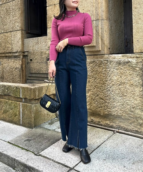 prose verse（プロズヴェール）の「【M・Lサイズ展開】フロントスリットデニムパンツ（デニムパンツ・レディース・ブルー/ネイビー・MEDIUM/LARGE）」の4枚目の写真