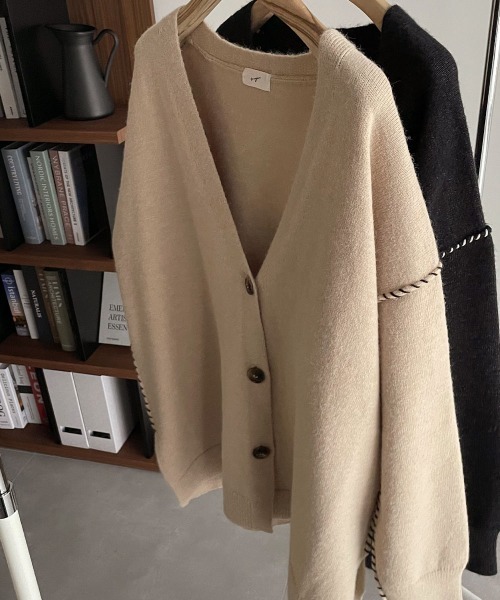 marjour（マージュール）の「STITCH KNIT CARDIGAN（カーディガン/ボレロ・レディース・ベージュ/チャコールグレー・M）」の21枚目の写真