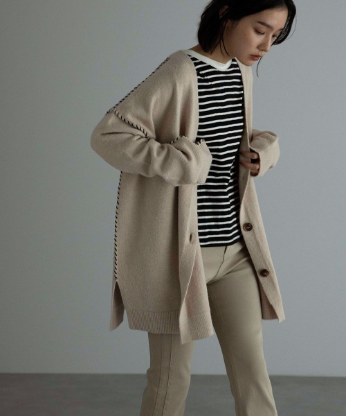 marjour（マージュール）の「STITCH KNIT CARDIGAN（カーディガン/ボレロ・レディース・ベージュ/チャコールグレー・M）」の6枚目の写真
