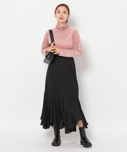 mysty woman(ミスティウーマン)の「ベロアハイネックプルオーバー 183866(Tシャツ/カットソー・レディース・ホワイト/ブラック/グレー/ピンク・FREE)」の9枚目の写真