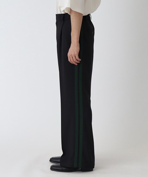 tk.TAKEO KIKUCHI（ティーケータケオキクチ）の「◆ワイドフレアラインパンツ（その他パンツ・メンズ・ブラック系4/アイボリー系4・03/02）」の11枚目の写真