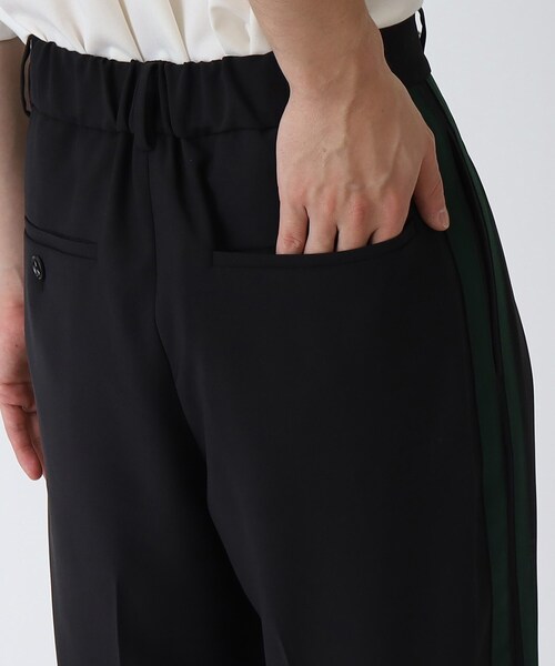 tk.TAKEO KIKUCHI（ティーケータケオキクチ）の「◆ワイドフレアラインパンツ（その他パンツ・メンズ・ブラック系4/アイボリー系4・03/02）」の4枚目の写真