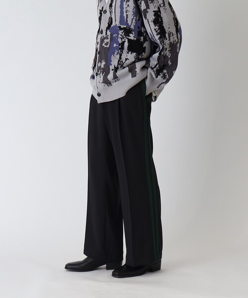 tk.TAKEO KIKUCHI（ティーケータケオキクチ）の「◆ワイドフレアラインパンツ（その他パンツ・メンズ・ブラック系4/アイボリー系4・03/02）」の10枚目の写真