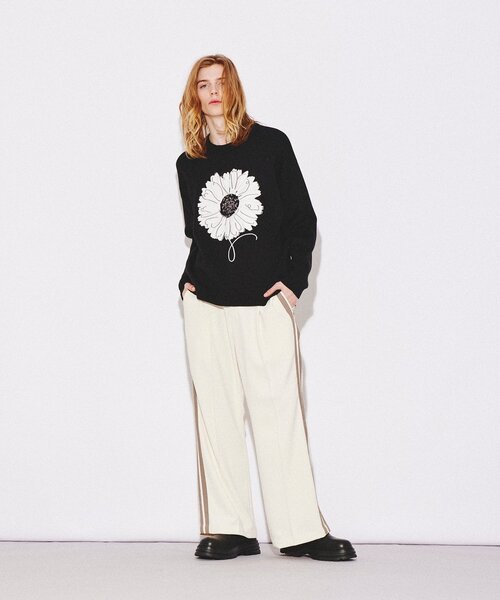 tk.TAKEO KIKUCHI（ティーケータケオキクチ）の「◆ワイドフレアラインパンツ（その他パンツ・メンズ・ブラック系4/アイボリー系4・03/02）」の17枚目の写真