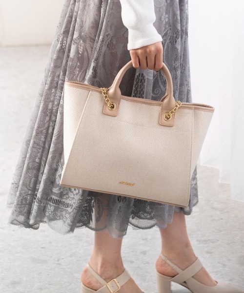 MISCH MASCH（ミッシュマッシュ）の「チェーンショルダートート（トートバッグ・レディース・ベージュ/ブルー系その他/ブラック・FREE）」の12枚目の写真