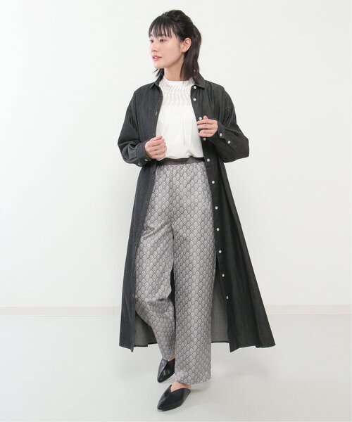 LBC（エルビーシー）の「LBC デニム切り替えシャツワンピース（シャツワンピース・レディース・ネイビー/ブラック・M）」の21枚目の写真