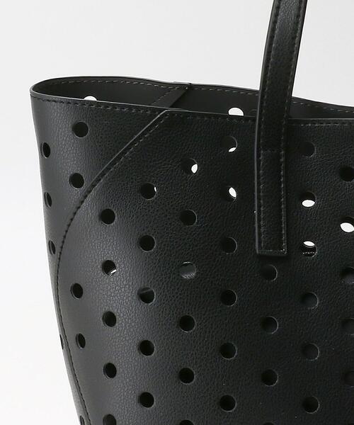 BEAUTY&YOUTH UNITED ARROWS(ビューティーアンドユースユナイテッドアローズ)の「パンチング トートバッグ -3WAY-(トートバッグ・レディース・ブラック/オフホワイト・FREE)」の17枚目の写真