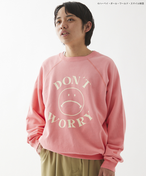 JOURNAL STANDARD relume（ジャーナルスタンダード　レリューム）の「CALIFORNIA スマイリーフェイス クルーネックスウェット（スウェット・メンズ・ブラック/ネイビー/ピンク・MEDIUM/LARGE）」の20枚目の写真