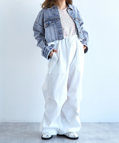 w closet（ダブルクローゼット）の「ショート丈デニムジャケット（デニムジャケット・レディース・ケミカルウォッシュ・FREE）」の12枚目の写真