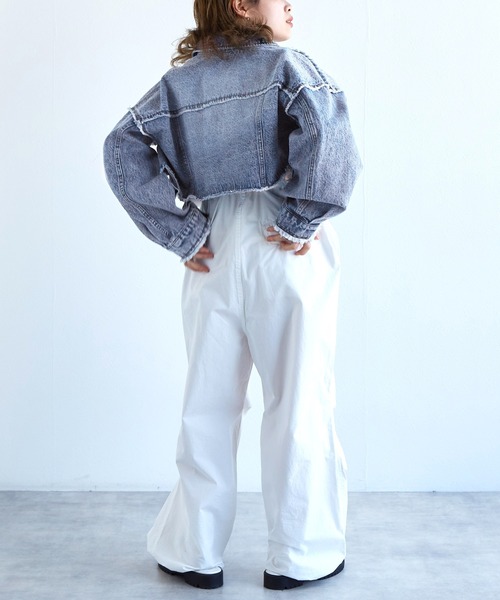 w closet（ダブルクローゼット）の「ショート丈デニムジャケット（デニムジャケット・レディース・ケミカルウォッシュ・FREE）」の13枚目の写真