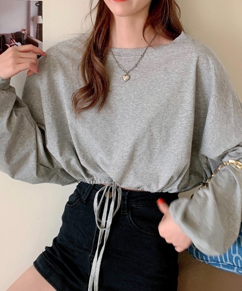 LADY LIKE(レディライク)の「裾ドロストショート丈トップス(Tシャツ/カットソー・レディース・ブラック/ホワイト/グレー・M)」の17枚目の写真