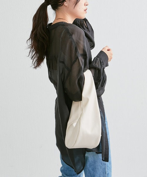 CIAOPANIC TYPY（チャオパニックティピー）の「シアーバンドカラーシャツ（シャツ/ブラウス・レディース・グリーン/ブラウン/ピンク/ホワイト/ブラック・ONE SIZE）」の9枚目の写真