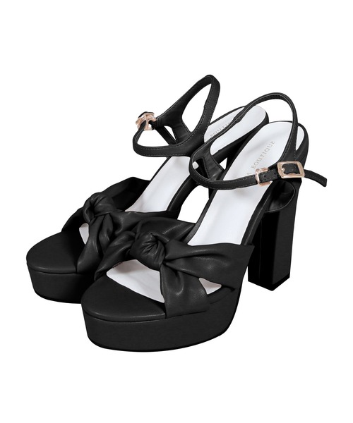 Julia Boutique（ジュリアブティック）の「ドットと無地から選べるチャンキーヒールストラップサンダル/23075（サンダル・レディース・ブラック/ホワイト/ドット/ピンクベージュ・S/L/3L/M/XS/LL）」の3枚目の写真