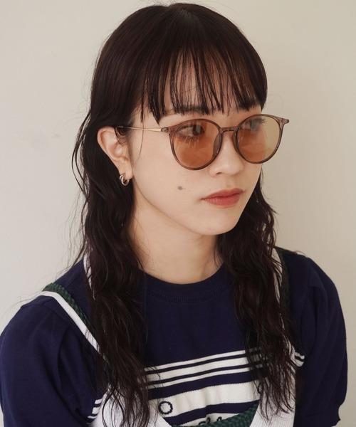 ammy.(エイミードット)の「【 ammy. / エイミードット 】 UVカット カラー レンズ コンビネーション ボストン サングラス(サングラス・レディース・ライトブラウン/グレー/ブラウン/ブラック×ブラック/ブラック/ブラック×ブルー/ブラック×グレー・FREE)」の10枚目の写真