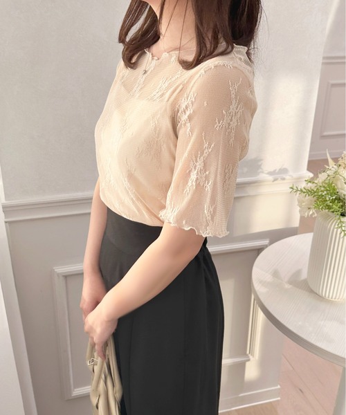 apres jour(アプレジュール)の「カップ付きキャミ+レースプルオーバー【ZOZOTOWN限定アイテム】(Tシャツ/カットソー・レディース・アイボリー/オフホワイト/ブラック・フリー/X-LARGE)」の5枚目の写真