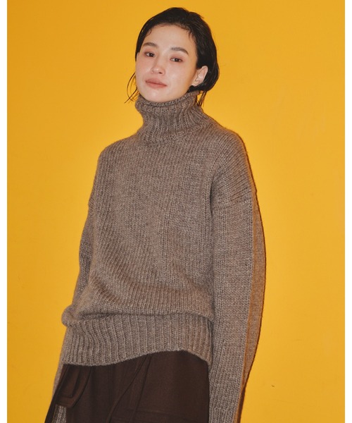 TODAYFUL（トゥデイフル）の「heavy turtle knit（Tシャツ