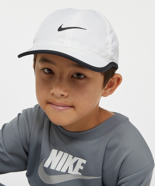 NIKE（ナイキ）の「ナイキ Dri-FIT クラブ キッズ アンストラクチャード フェザーライト キャップ / Nike Dri-FIT ClubKids' Unstructured Featherlight Cap（キャップ・キッズ・ブラック/ホワイト/ダークグリーン・ONE SIZE）」の17枚目の写真