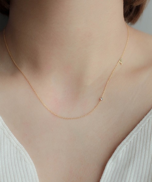 ebine（エビネ）の「Alphabet Zirconia Necklace　金属アレルギー対応 サージカルステンレス（ネックレス・レディース・D/C/M/K/F/S/R/I/T/E/J/A/H/N/Y/W・FREE）」の2枚目の写真